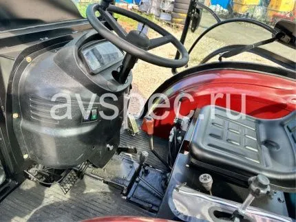 Трактор TZR Т-244 XL с кабиной и отвалом